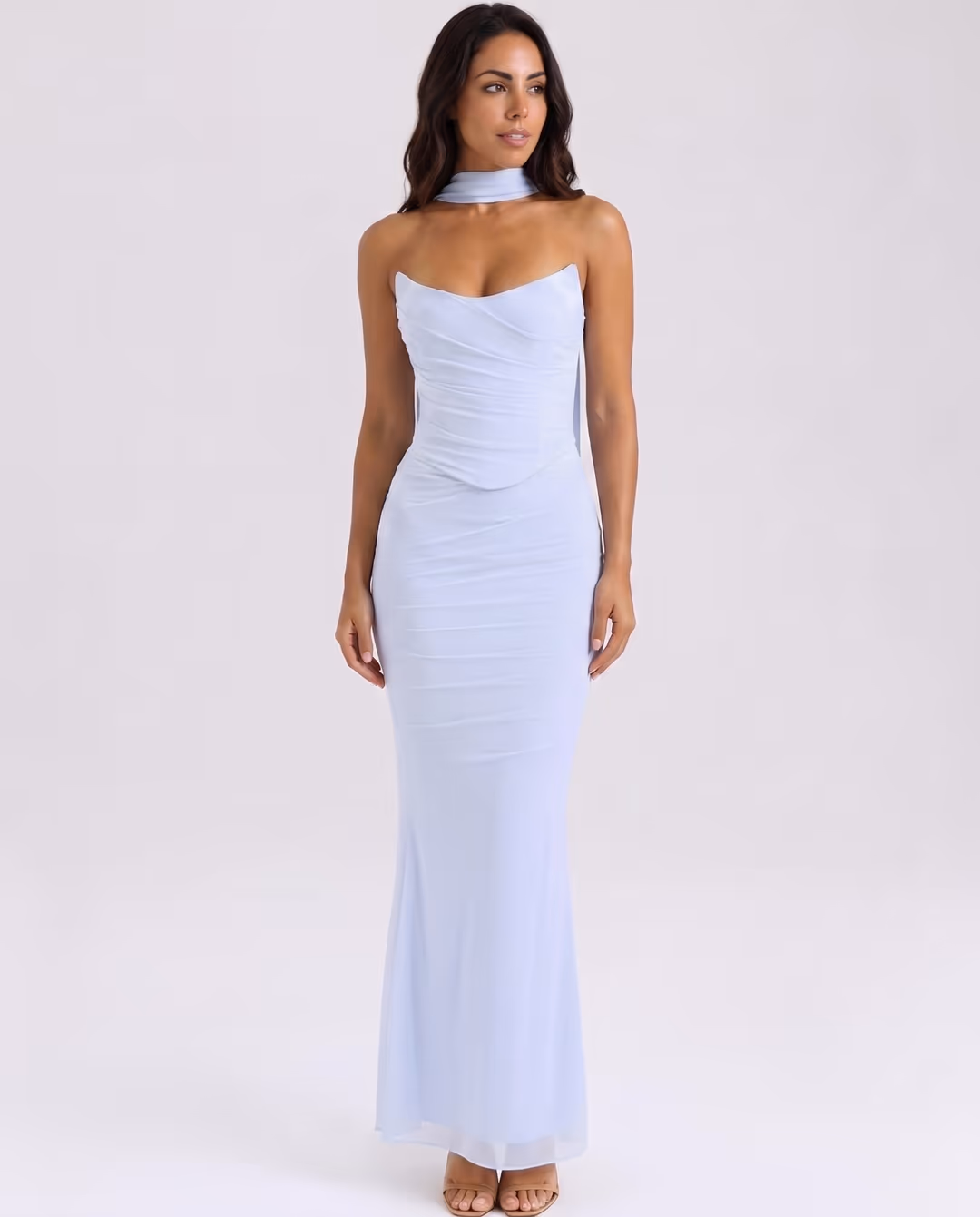 Malu Baby Blue — pose