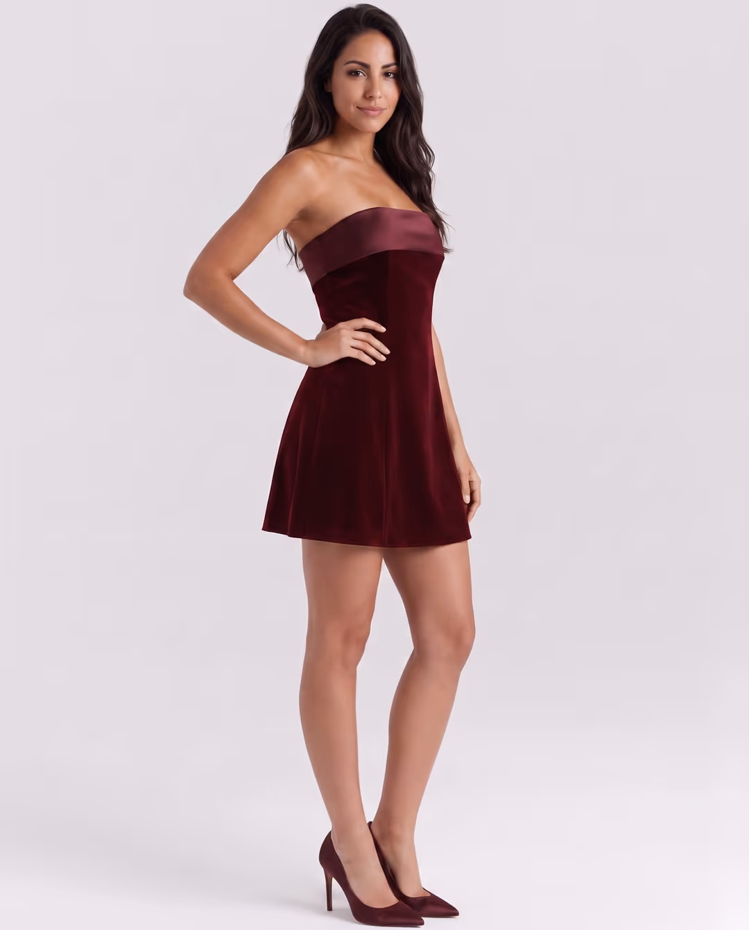 Valentina Burgundy — pose